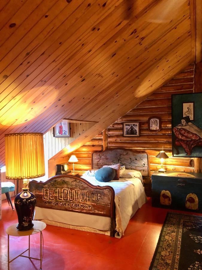 Chalet En Bois Rond Mauricie Saint-Alexis-des-Monts Exteriör bild