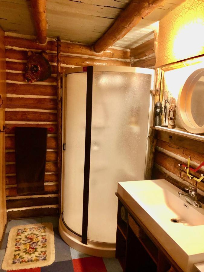 Chalet En Bois Rond Mauricie Saint-Alexis-des-Monts Exteriör bild